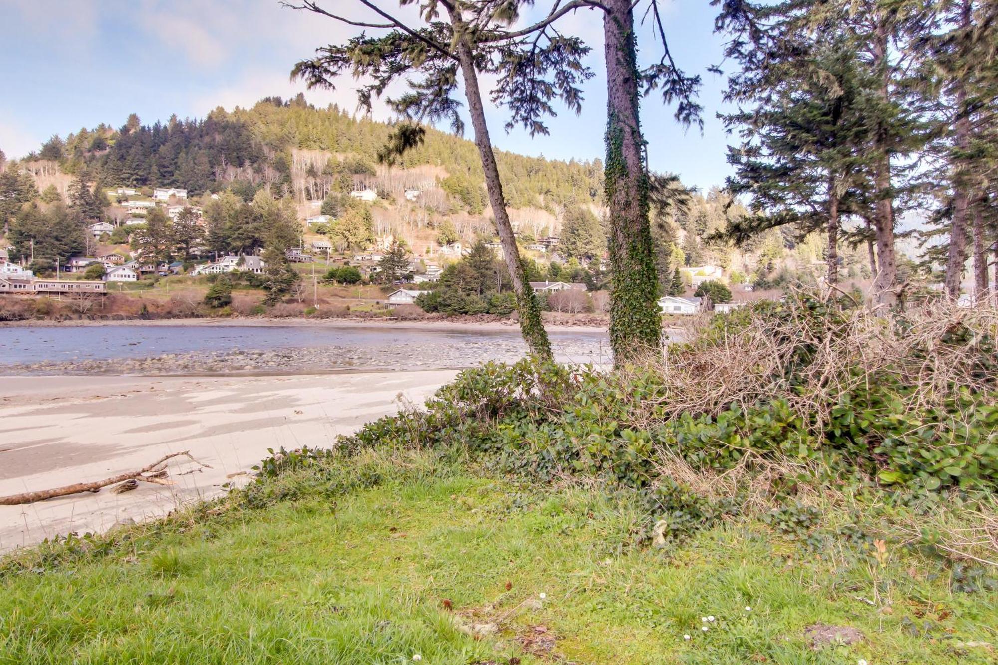 Ocean Cove Inn Yachats Exterior foto